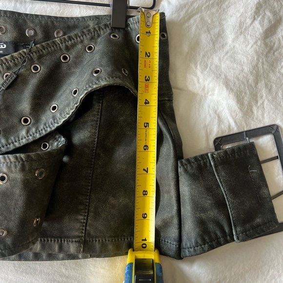 micro skirt - Picture 5 of 7